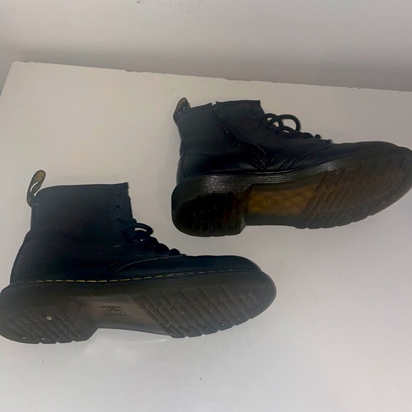 Dr. Martens size 2 - Picture 4 of 5